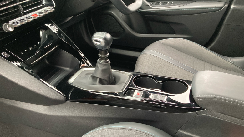 Peugeot 2008 1.2 PureTech Allure Premium+ 5dr Petrol Estate